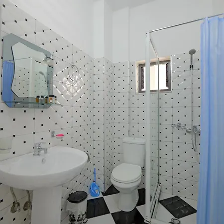 Sala * Sarande