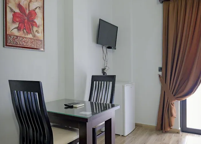 Sala * Sarandë