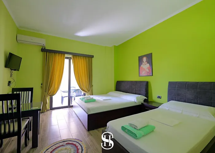 Sala Hotel *