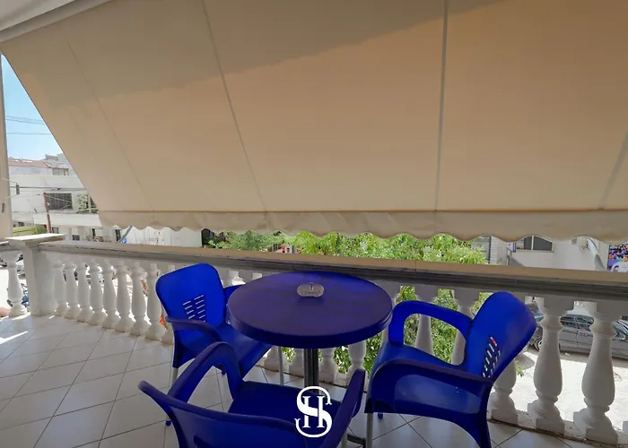 Sala Hotel *