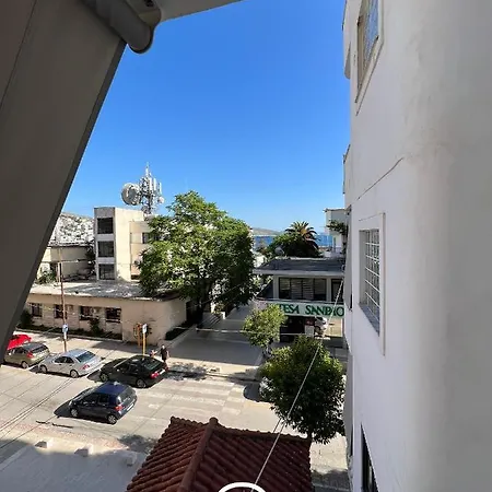 Sala ホテル Sarandë