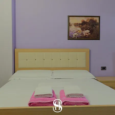 Sala * Sarandë