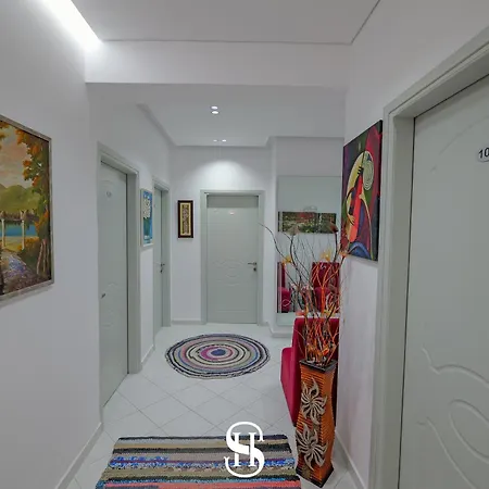 Sala * Sarandë