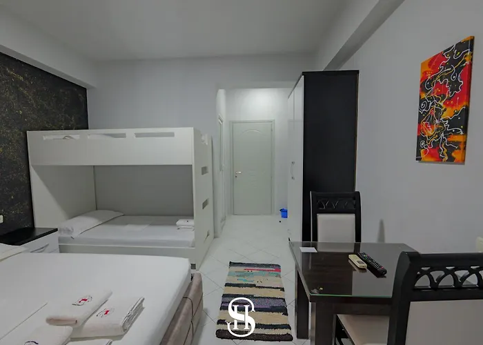 Sala Hotel *